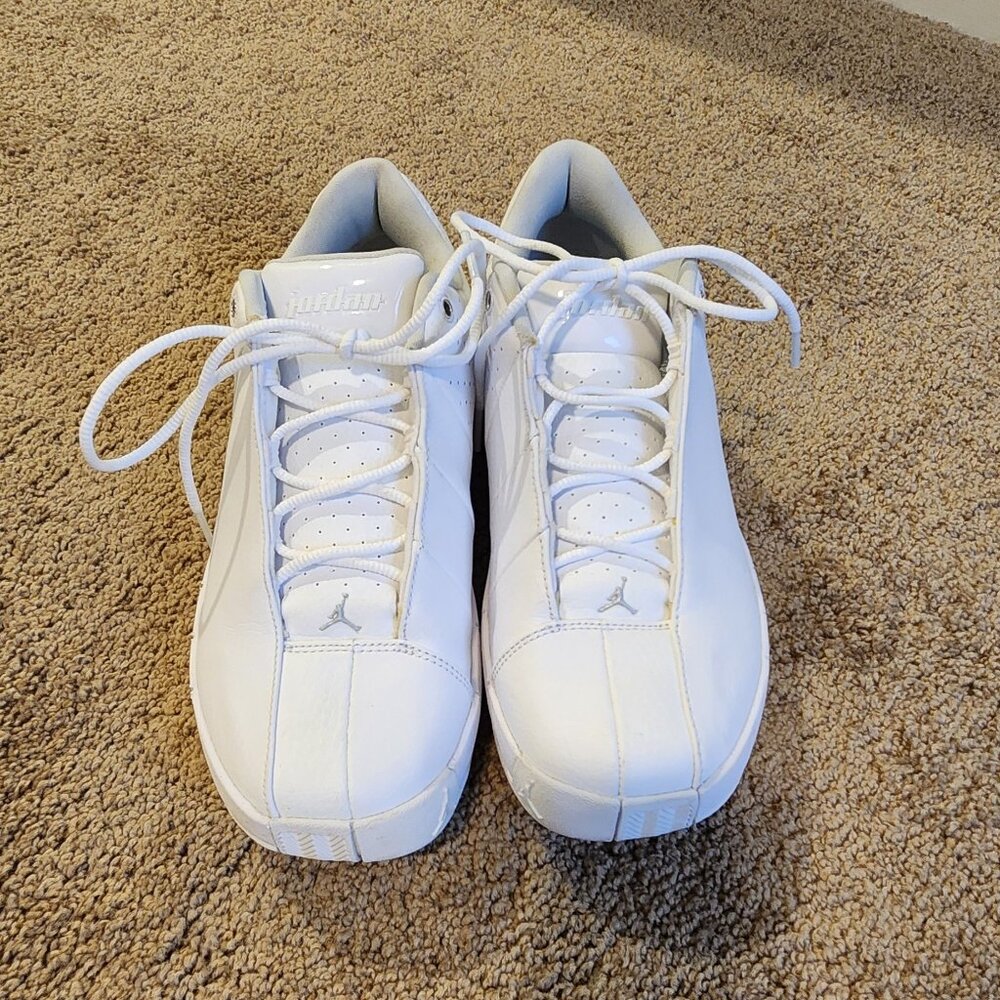 JORDAN TE 2 LOW 'WHITE PURE PLATINUM Sneakers Mens Size 8